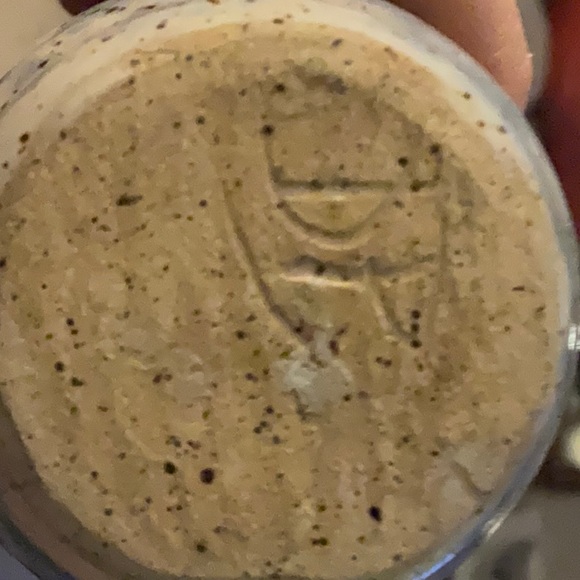 Charming, Artist 👩‍🎨 Signed Egg Seperator - Picture 5 of 5